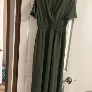 Elegant Green Maxi Dress